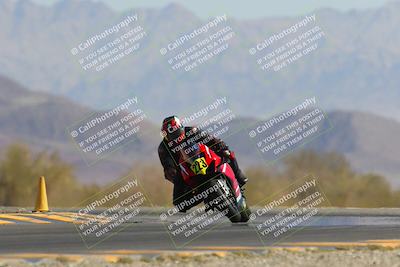 media/Apr-09-2023-SoCal Trackdays (Sun) [[333f347954]]/Turn 14 (1015am)/